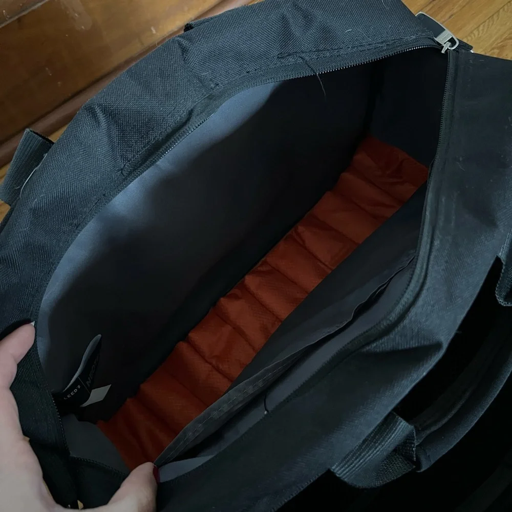 Padded travel laptop bag